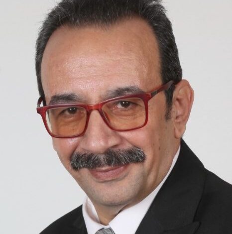 علاء غانم